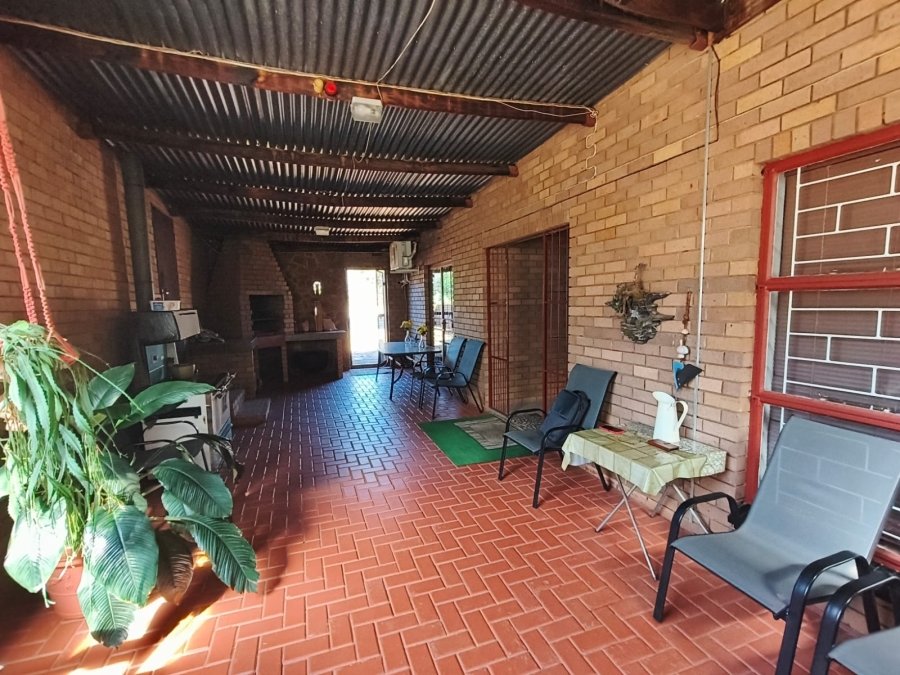 3 Bedroom Property for Sale in Mooinooi North West